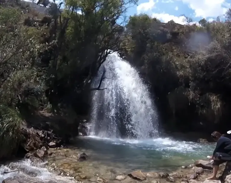 catarata yuracyacu honcopampa tour diario huaraz 1