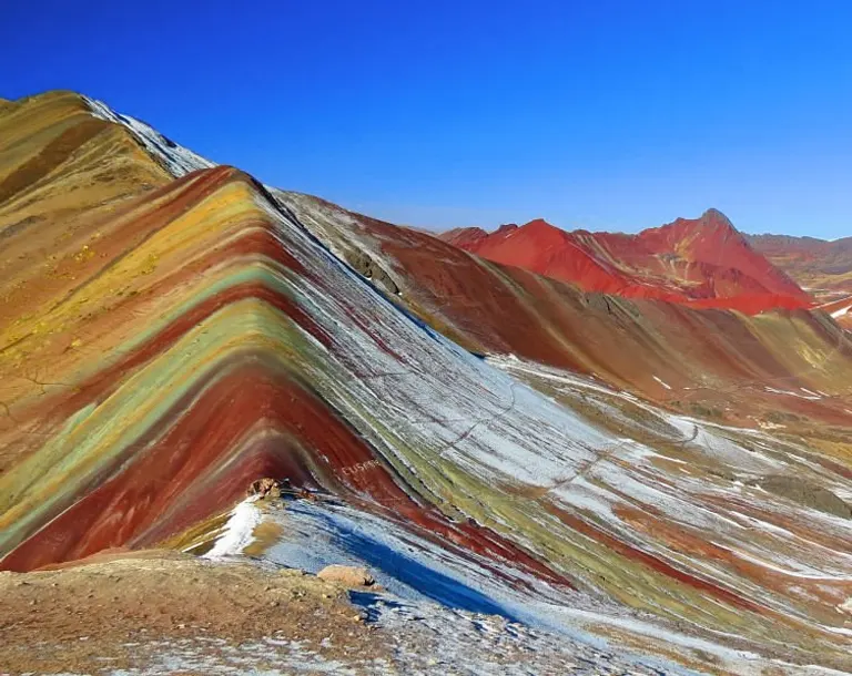 Montaña de 7 Colores Vinicunca durante el día 4 del tour Cusco Histórico 5 días 4 noches
