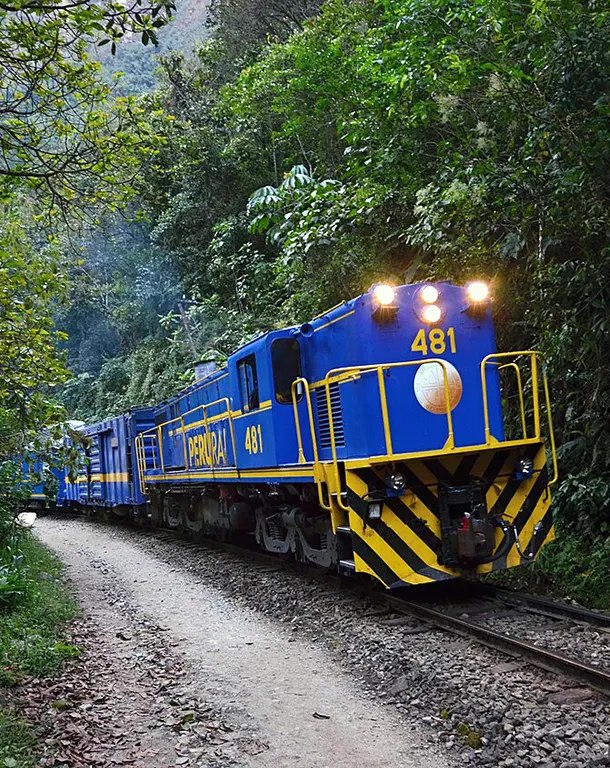tren perurail aguas calientes dia 3 cusco historico 5d 4n 2
