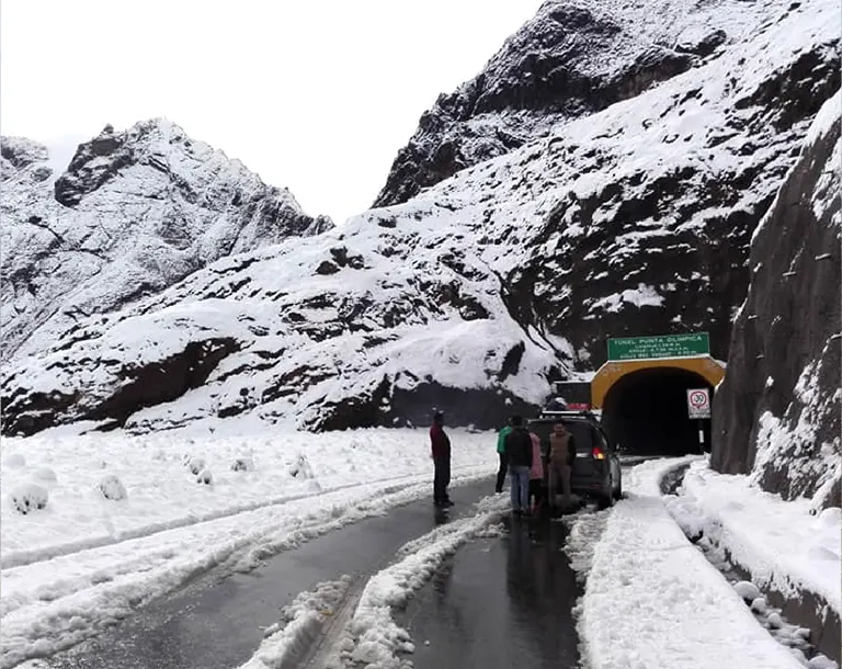 Túnel de Punta Olímpica en Áncash durante el tour diario a Chacas