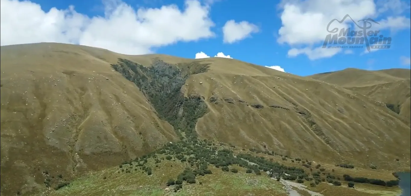 Mapa geológico del Perú relacionado con la ruta del tour a Chavín de Huántar